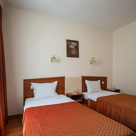 примавера 2 Хотел 2*