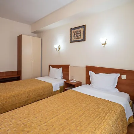 примавера 2 Хотел Пазарджик